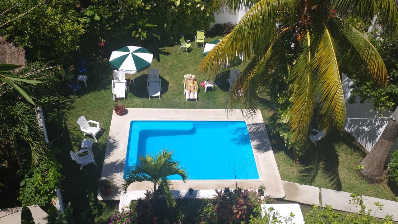 Sun Suites Hotel 2*