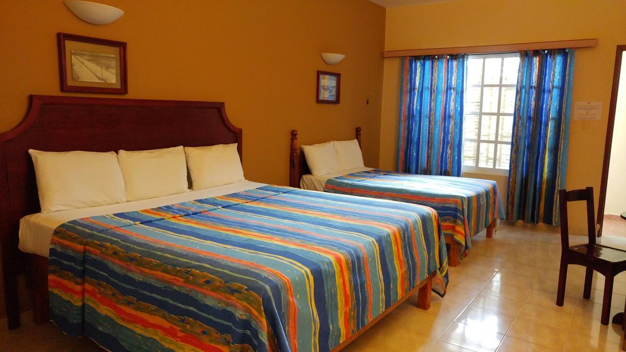 Sun Suites Hotel 2*