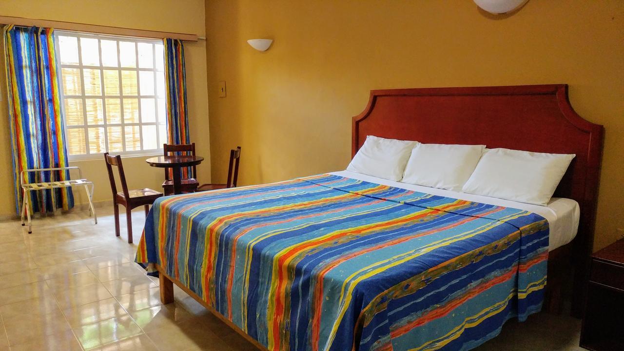 Hotel Sun Suites