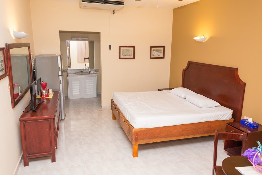 Hotel Sun Suites 2*