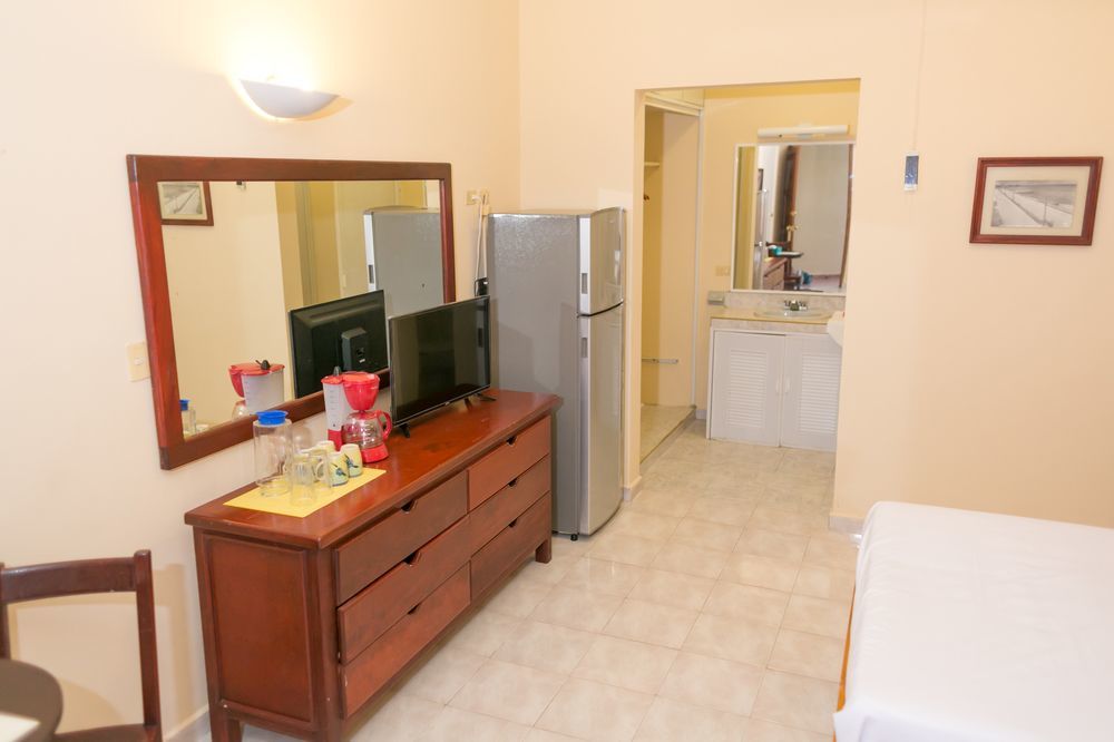 Sun Suites
